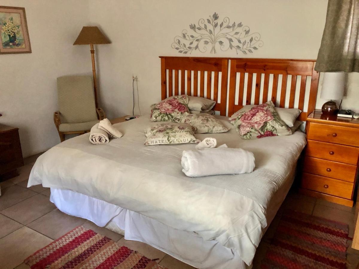La Bella B&B Under The Fig Tree Бела-Бела Экстерьер фото
