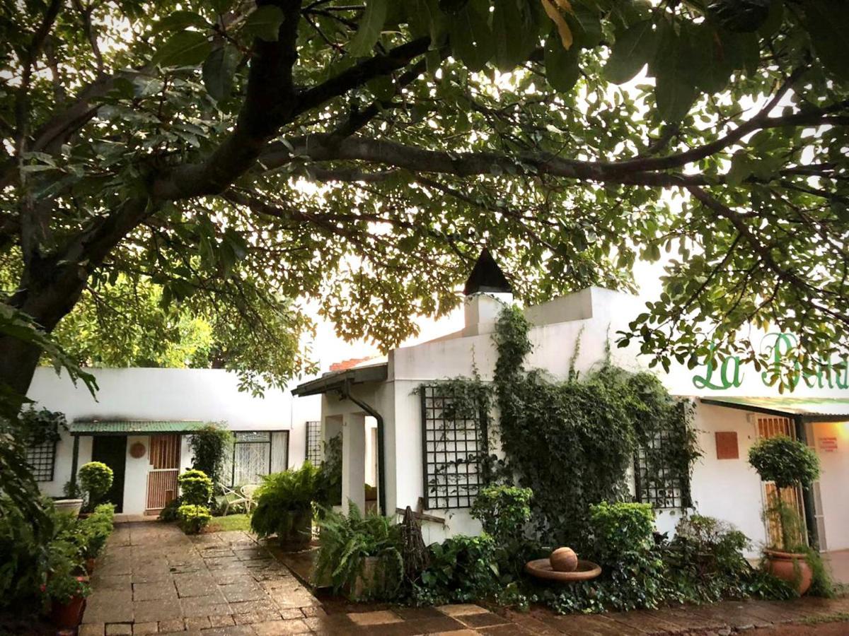La Bella B&B Under The Fig Tree Бела-Бела Экстерьер фото